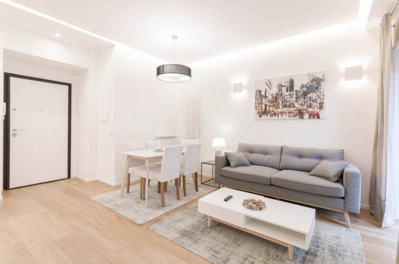Cozy 1-bedroom Flat With Balcony, Steps To Vatican *