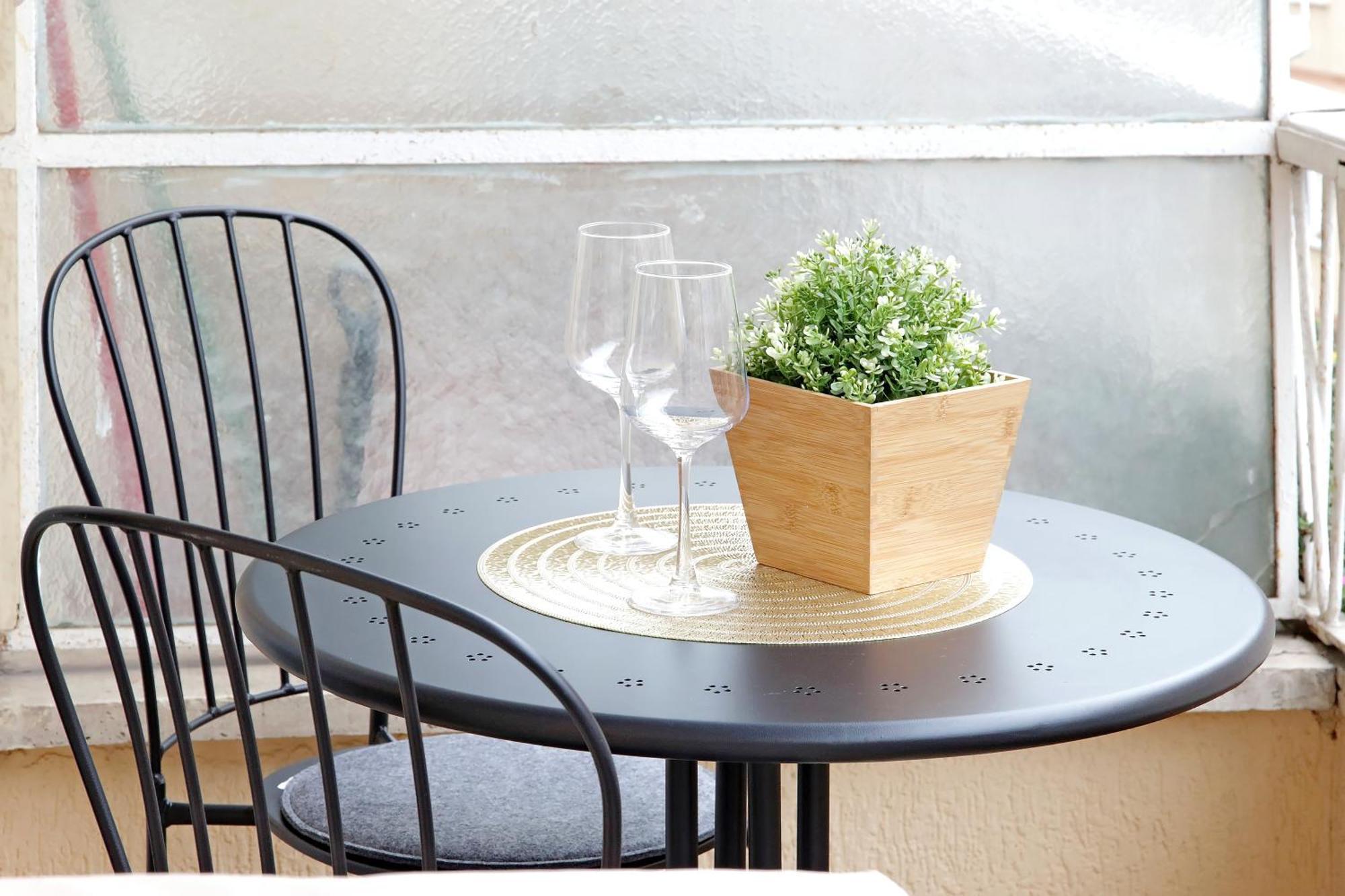 Cozy 1-bedroom Flat With Balcony, Steps To Vatican Apartamento Roma