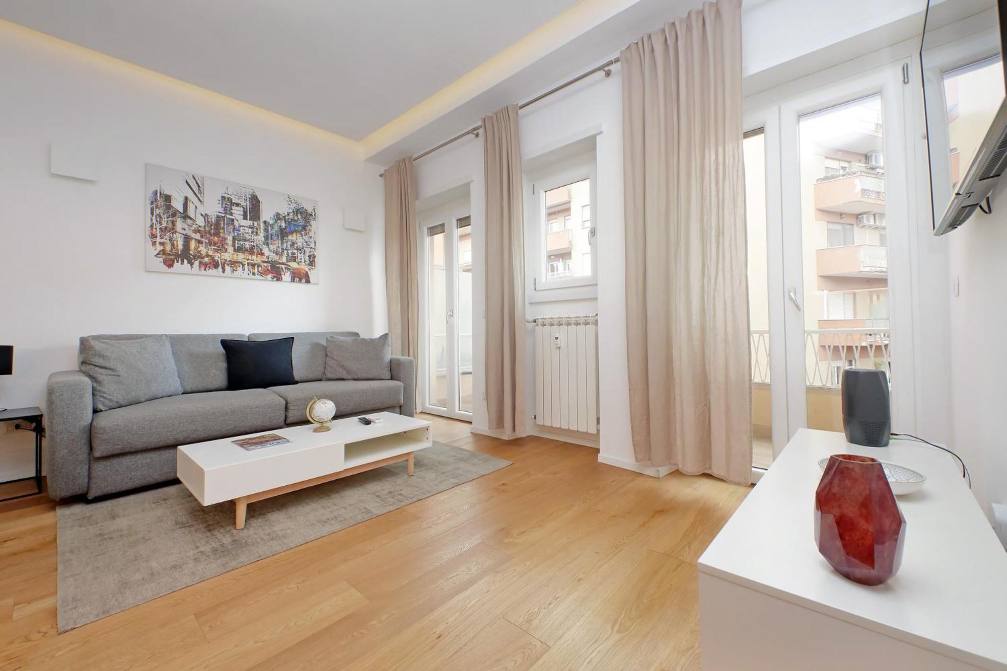 Cozy 1-bedroom Flat With Balcony, Steps To Vatican Appartamento